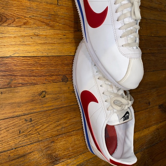 Women’s Nike Cortez - Picture 3 of 3